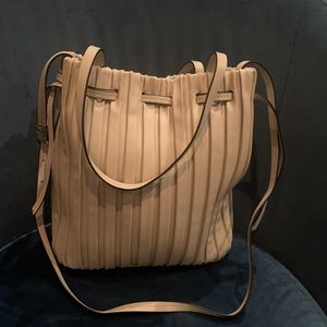 NWT Zara beige faux leather pleated purse